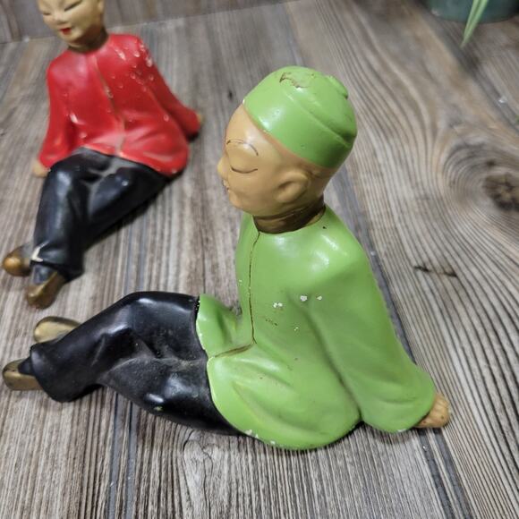 2 Vintage Chalkware Figurines, Asian Decor Sitting Lounging - Picture 5 of 8